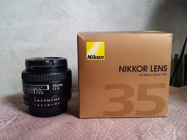 Đánh giá lens nikon AF 35F/2D