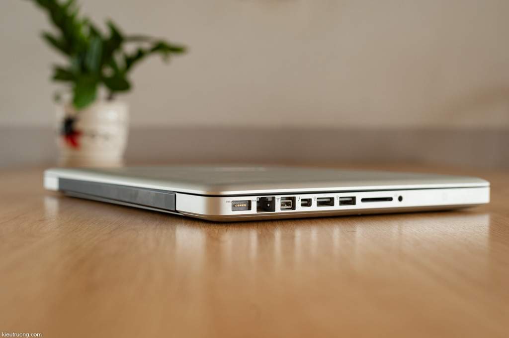 MagSafe MacBook Pro 2012