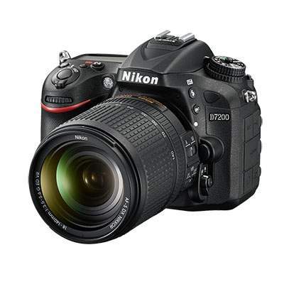 Nikon-D7200-gia-bao-nhieu