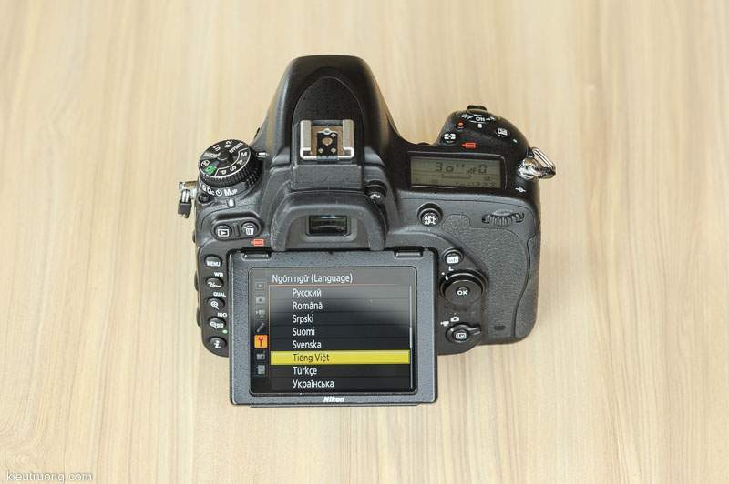Nikon D750 tiếng Việt