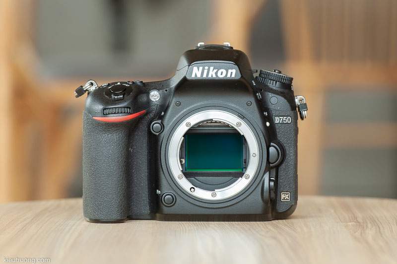 cảm biến máy ảnh Nikon D750