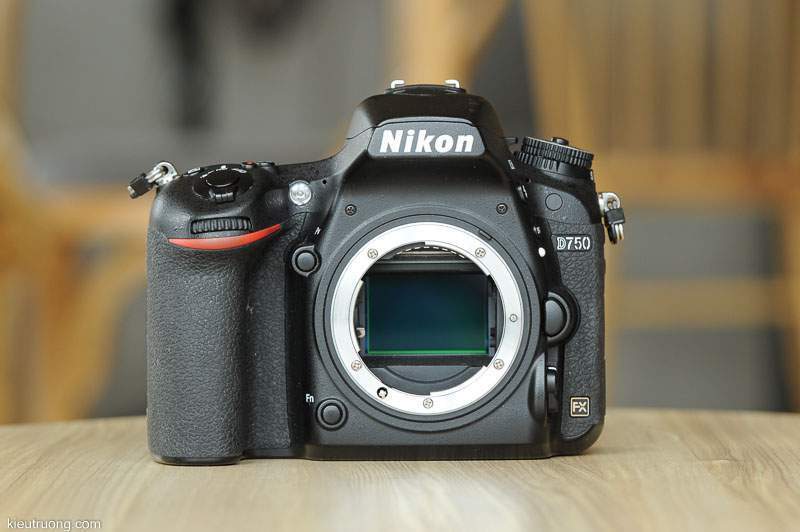 cảm biến máy ảnh nikon d750
