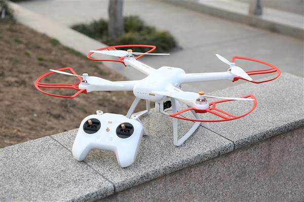 Đừng thử các kỹ thuật nâng cao khi bạn chưa có nhiều kinh nghiệm bay drone