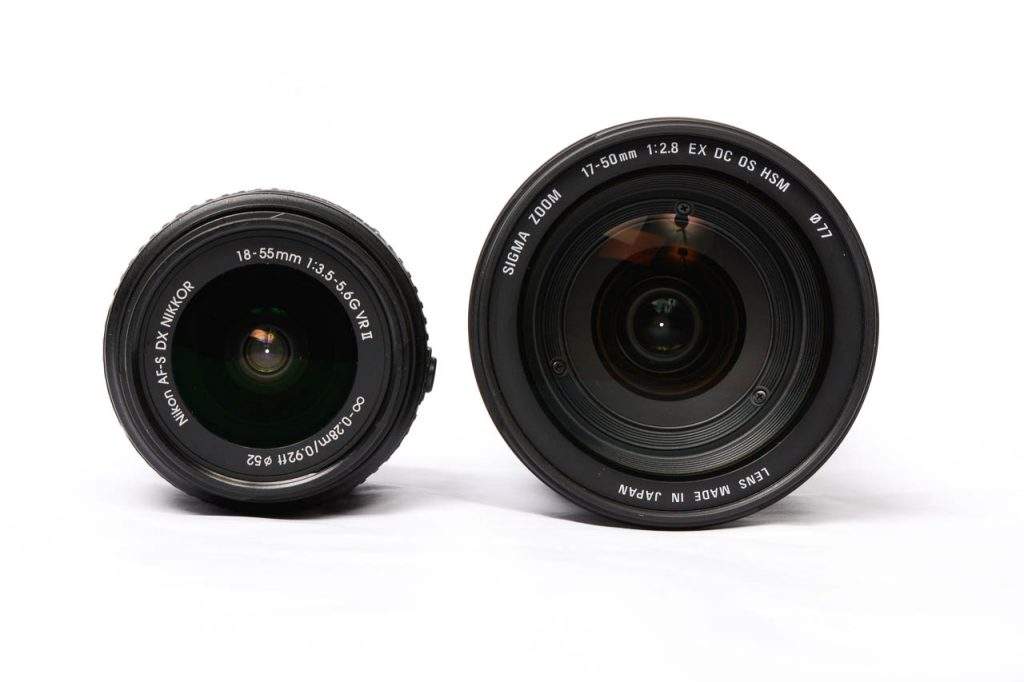 So sánh Nikon AF-S 18-55mm VR II vs Sigma 17-50mm